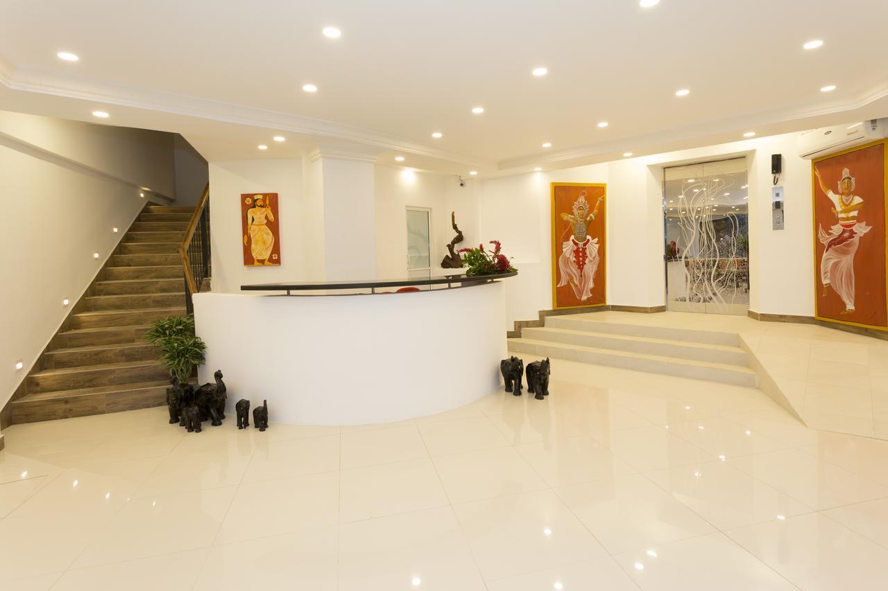 Sandriana Lake View Hotel Kandy Exteriör bild